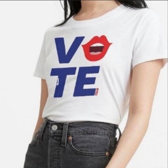 NWT Levi's Vote Tee - Picture 2 of 11